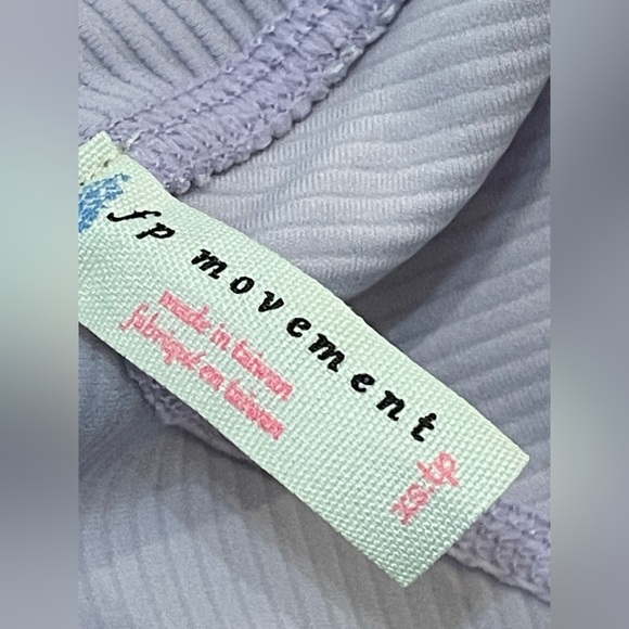 Free People Ruffle Me Up Yoga Leggings Set Top- Medium Bottoms-XS Lavender - Picture 13 of 15
